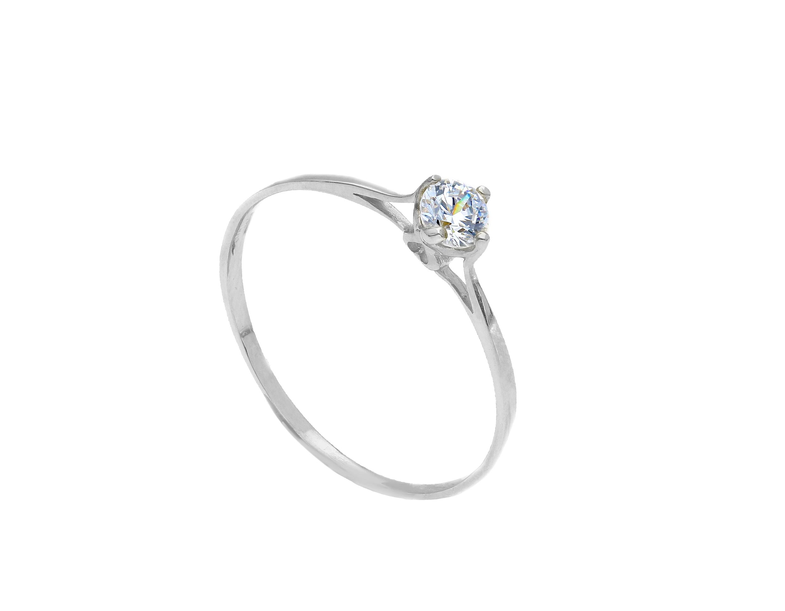 Single stone k14 white gold ring with zirkon on four teeth bezel (S253258)